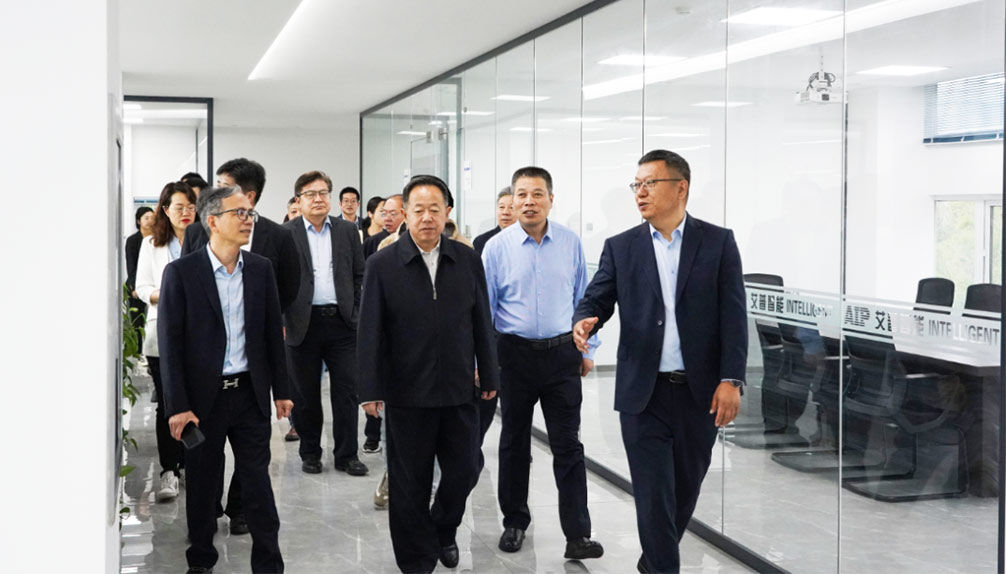 深化合作丨中国电器工业协会微电机分会八届四次理事会一行到博彩导航参观交流